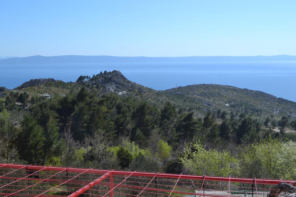 Holiday Drobnjak Makarska