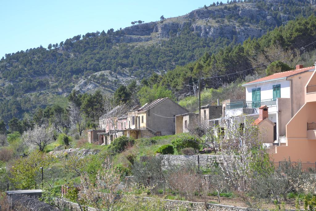Holiday Drobnjak Makarska